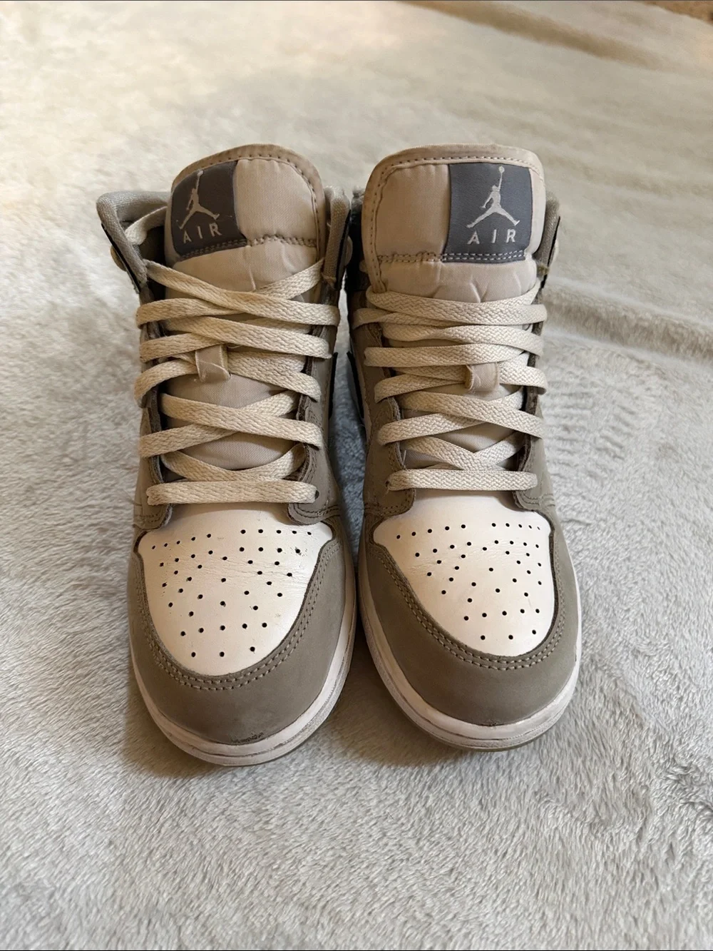 Youth Nike Air Jordan Mid-Top Sneakers - gray and white